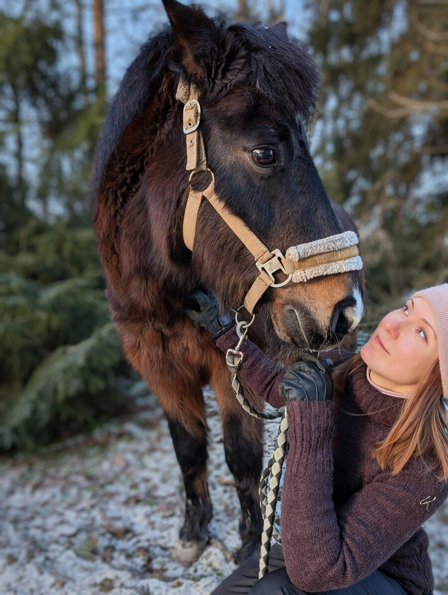Anni and Jussi-pony Anni with Jussi the pony